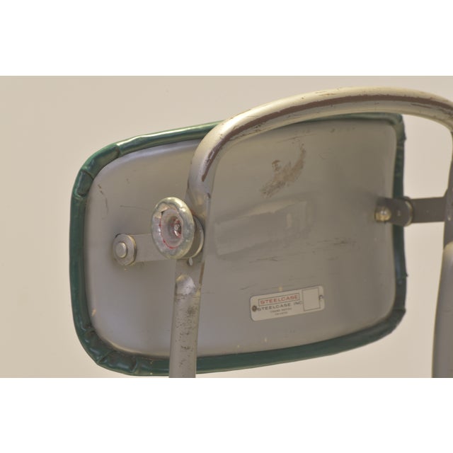 1950s American Office Chair with Steelcase, 1950 For Sale - Image 5 of 14