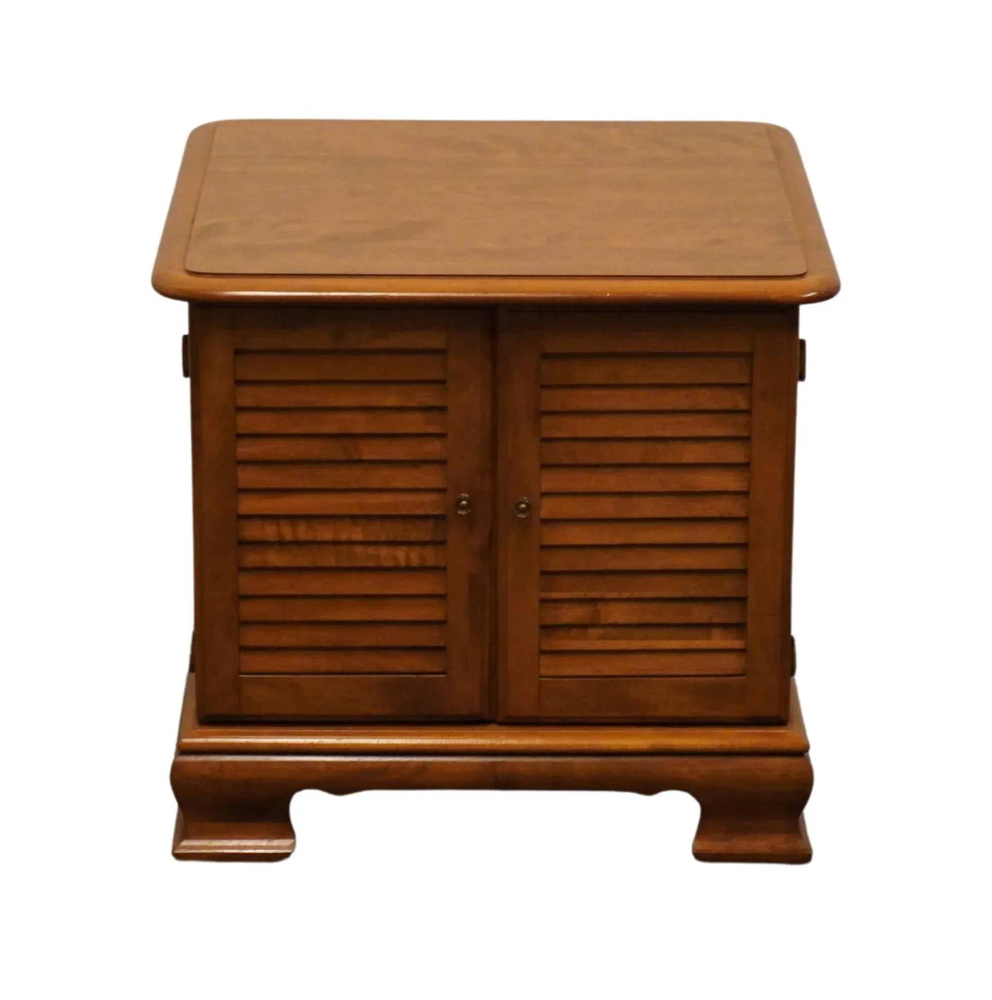 ethan-allen-heirloom-nutmeg-