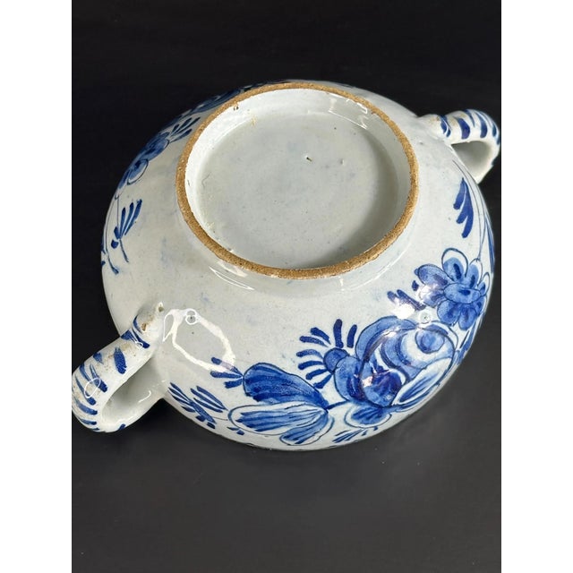 Ceramic Blue and White Floral Tin-Glazed 2-Handled Delft Bowl, 18th Century For Sale - Image 7 of 8