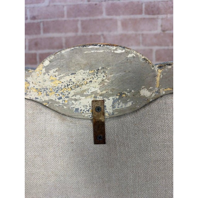 French Louis XV Corbeille Settee With Original Distressed Patina and Shell Crest For Sale - Image 11 of 18