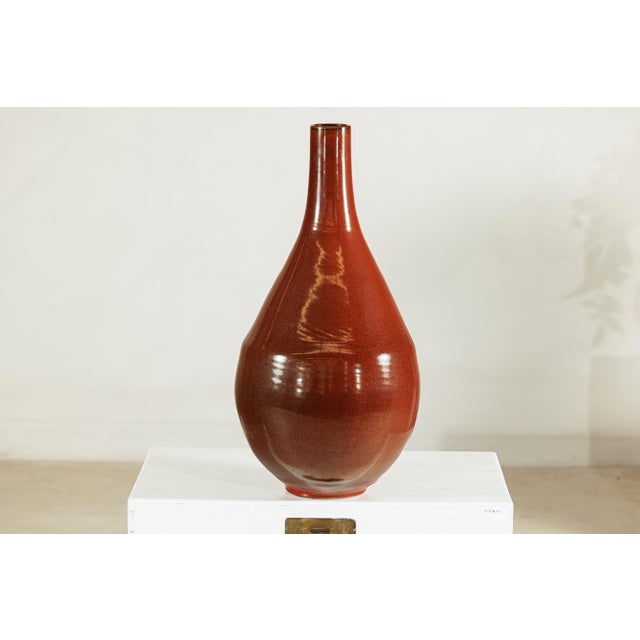 Late 20th Century Large Artisan Ceramic Vase in Rich Brown Glaze with Teardrop Silhouette For Sale - Image 5 of 18