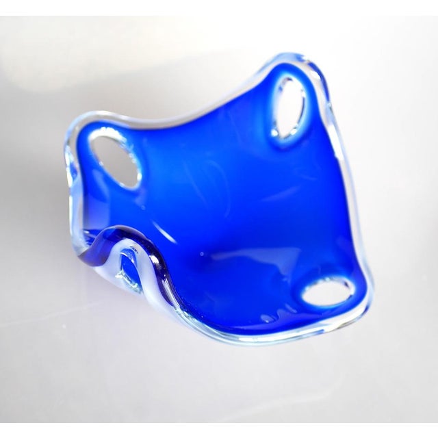 Mid-Century Modern Glass Art Coquille Bowl by Paul Kedelv for Flygsfors For Sale - Image 6 of 10