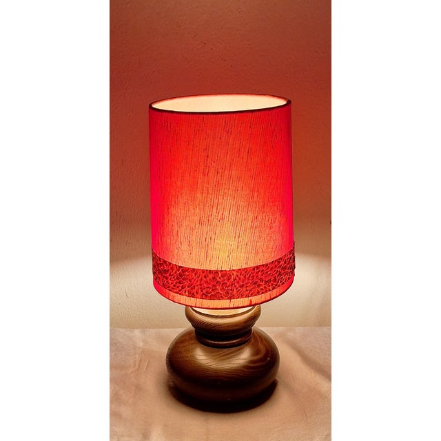Vintage German Table Lamp with Brown Oak Base and Red Fabric Shade from Elar, Bochum, 1980s For Sale - Image 3 of 9