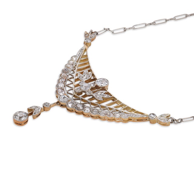 1910s Edwardian Diamond 18k Yellow Gold and Platinum Necklace For Sale In Los Angeles - Image 6 of 6