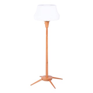 Mid-Century Modern Floor Lamp in Beech from Úluv, 1960s For Sale
