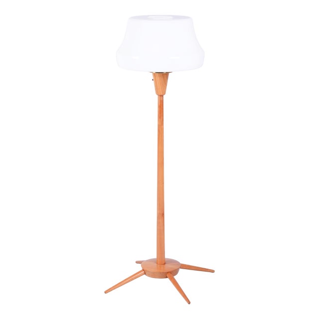 Mid-Century Modern Floor Lamp in Beech from Úluv, 1960s For Sale
