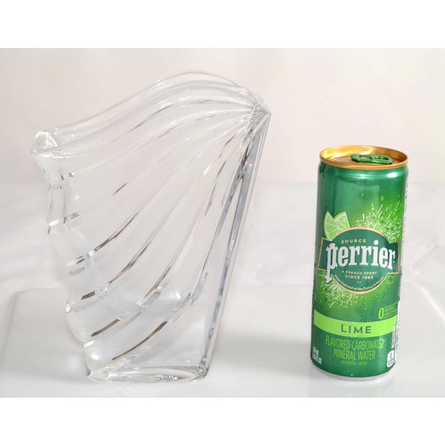 Glass 1970s Art Deco Style Fluted Fan Shaped Heavy Crystal Vase French Art Vannes Style For Sale - Image 7 of 12