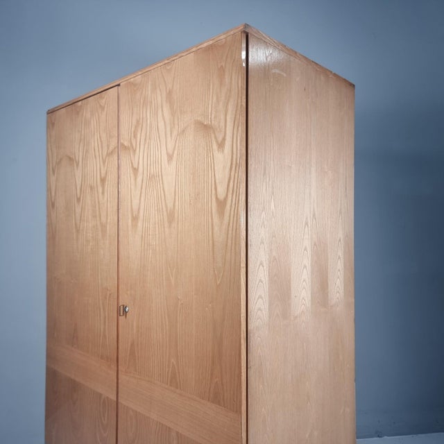 1960s Vintage Wardrobe by Francisek Mezulanik, 1960s For Sale - Image 5 of 12