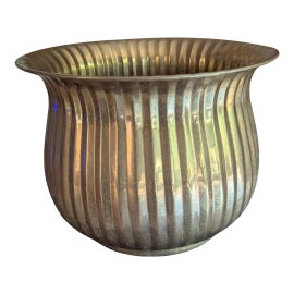 Example of Cachepot