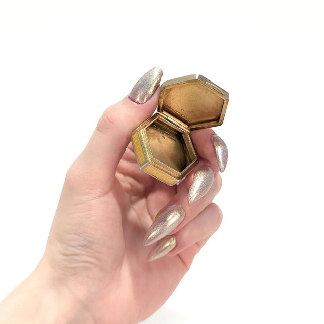 Art Deco Antique Austrian Art Deco Guilloche Enamel & Sterling Silver Compact / Pill Box For Sale - Image 3 of 13