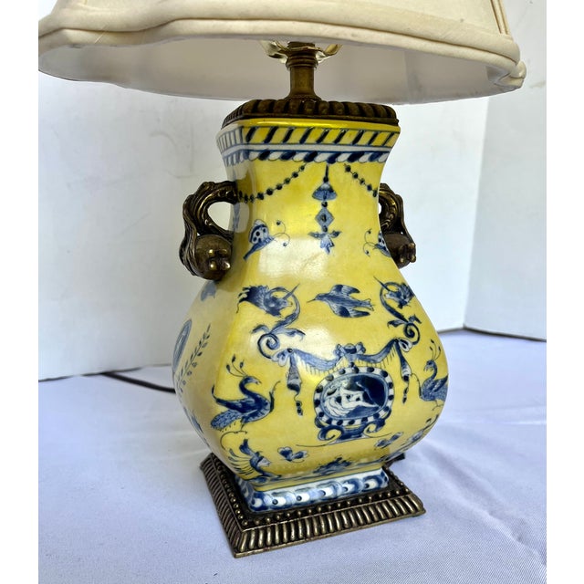 Late 20th Century Vintage Italian Porcelain Table Lamp With Brass Pomegranate Handles For Sale - Image 5 of 15