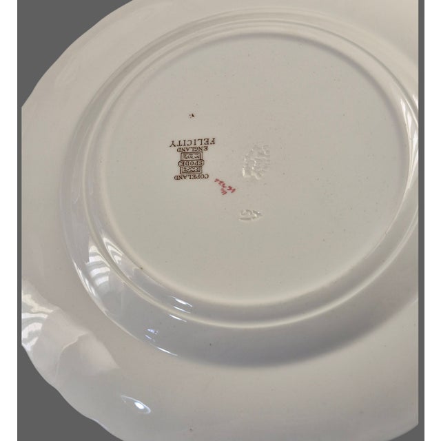 Mid 20th Century Vintage Spode Copeland England Felicity Floral Pattern 9'' Plates - Set of Four For Sale - Image 5 of 7