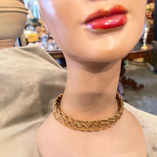 A 2000s Costume Jewelry Gilt Metal Italian Choker Necklace For Sale - Image 9 of 14
