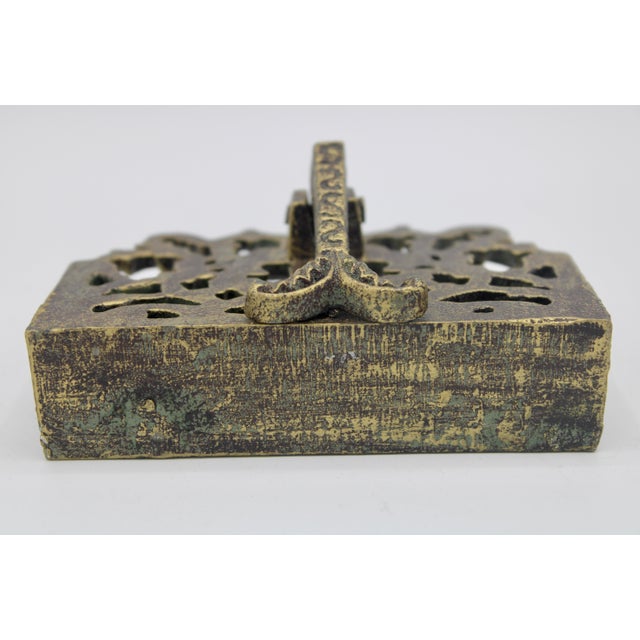 Gold Vintage French Fleur De Lis Metal Business Card Holder For Sale - Image 8 of 10