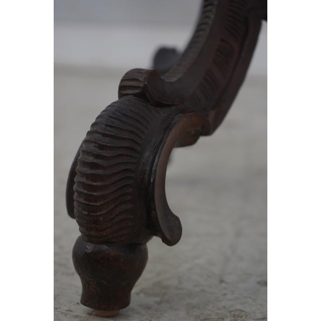 Italian Continental Cherub Carved Pedestal Table For Sale In Philadelphia - Image 6 of 10