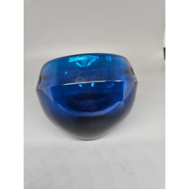 Vintage Mid Century Modern Viking Cobalt Blue Glass Orb Ashtray For Sale - Image 4 of 5