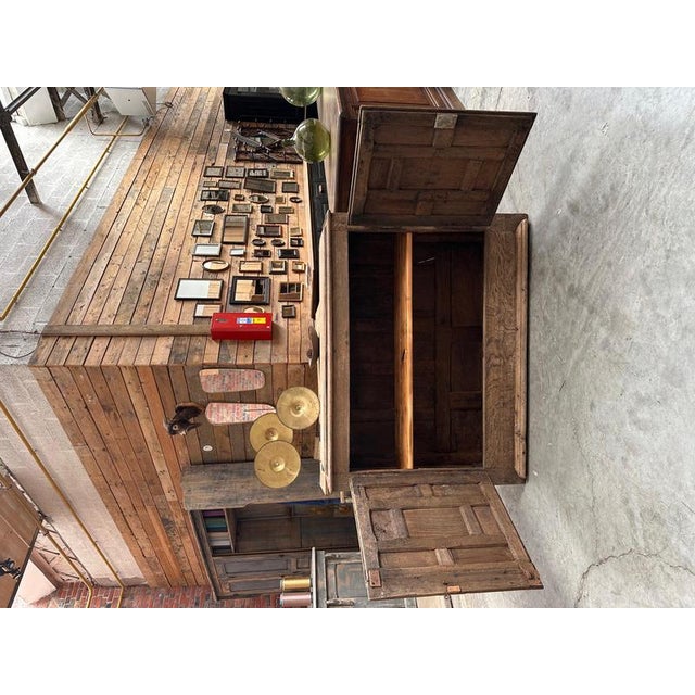 Wood 18th Century Country Sideboard in Oak For Sale - Image 7 of 12