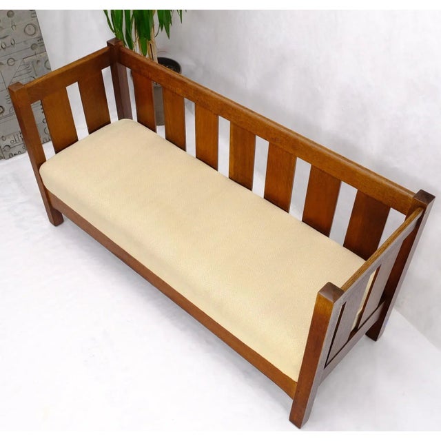 Massive Mission Oak c. 1920's Sofa Large Bench Sette Loveseat Couch For Sale - Image 10 of 13