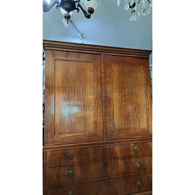 Antique Georgian Wardrobe in Mahogany, 1700s For Sale - Image 4 of 7