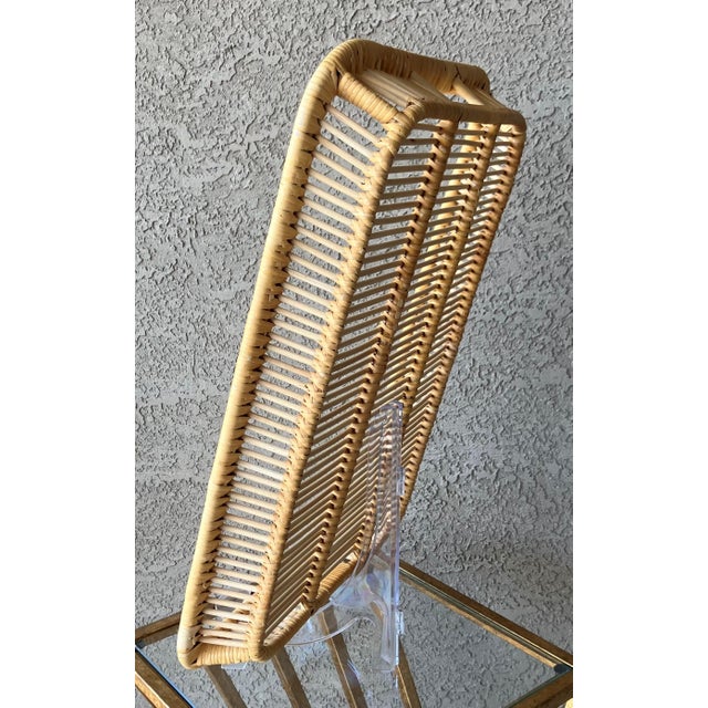 Albini-Inspired Mid 20th-Century Rattan Tray With Rounded Corners & Cut-Out Handles For Sale - Image 10 of 18