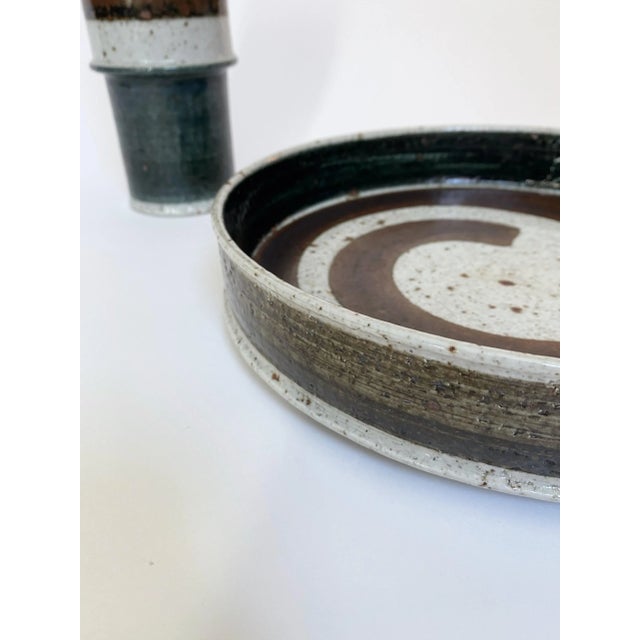 Rörstrand 1970s Stoneware Vase and Large Plate by Inger Person for Rörstrand- 2 Pieces For Sale - Image 4 of 7