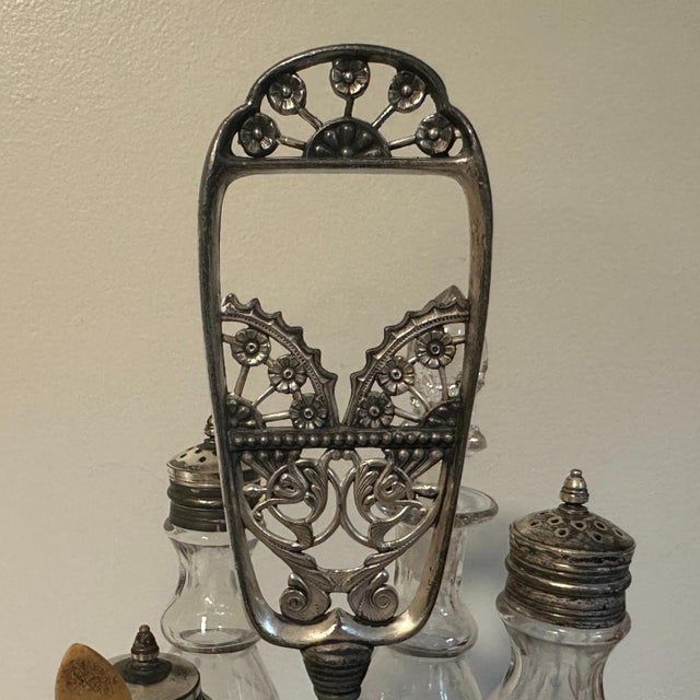 Pairpoint Silver Company Antique Victorian Aesthetic Quadruple Plate Condiment Cruet Carousel Set- 5 Pieces For Sale - Image 4 of 7