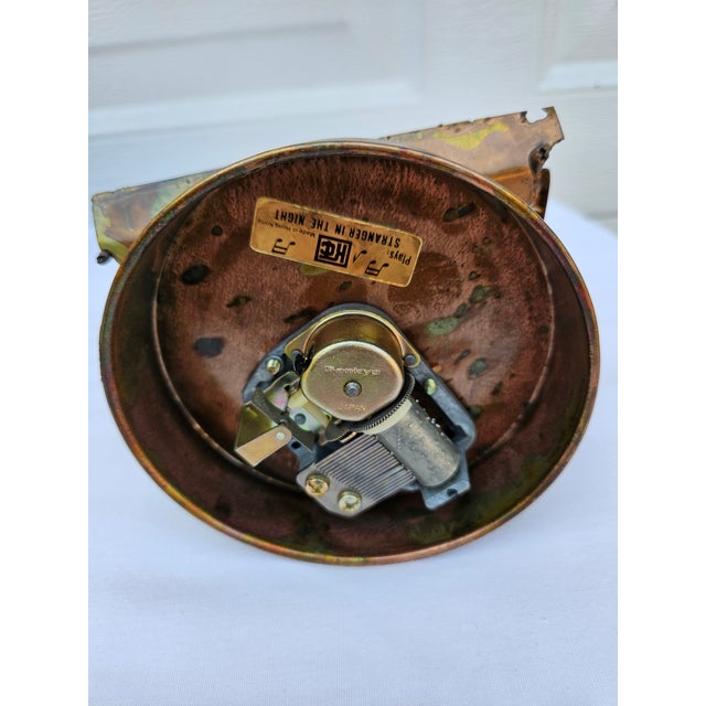 Pair of Brutalist Mid-Century Modern Metal Owls For Sale - Image 10 of 12