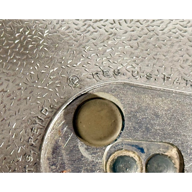 1950s Chrome Pincherette Fighting Cats Ashtray or Catchall For Sale In New York - Image 6 of 8