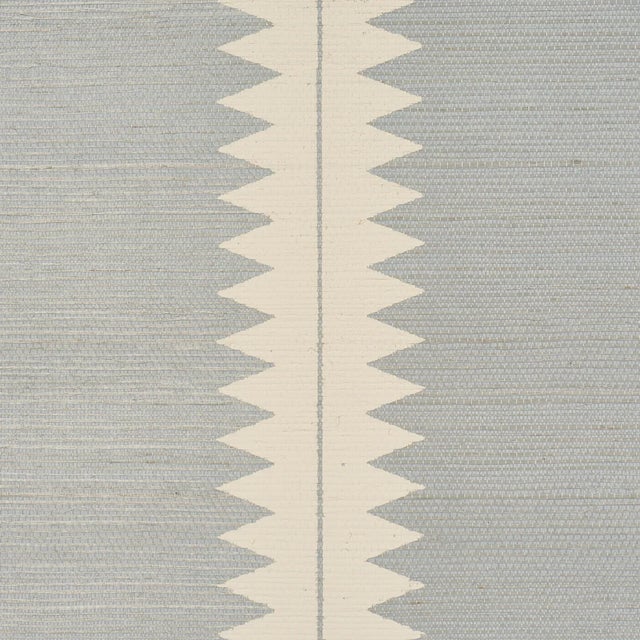 Contemporary Schumacher Bristle Stripe Sisal Wallpaper In Mineral For Sale - Image 3 of 4