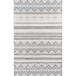 Momeni Contemporary Indoor/Outdoor Hermosa Rug in Ivory, 2' x 3' For Sale