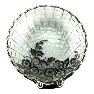 Silver Etched Glass Scallop Trinket Dish For Sale