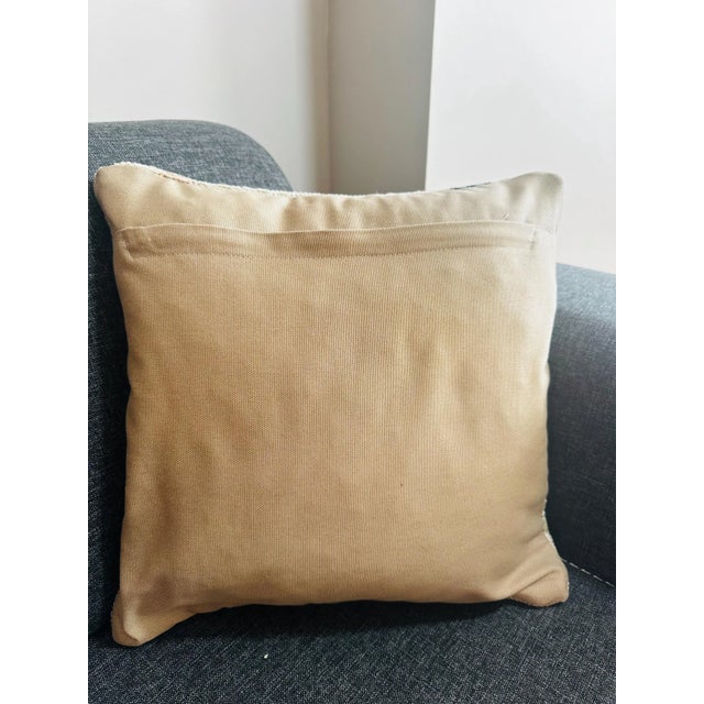 1970s Vintage Turkish Rug Pillow Cover, Handwoven Wool Isparta Faded Abstract Cushion, Soft Ivory Peach Boho Pillow, 16x16 In For Sale - Image 5 of 12