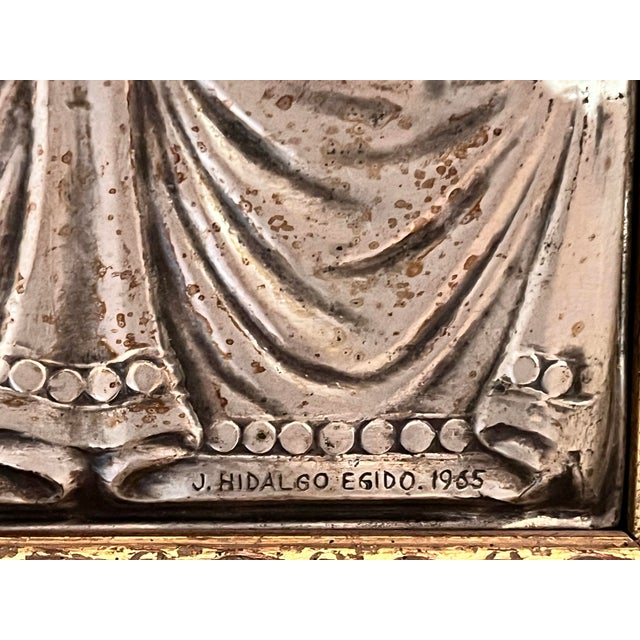 Signed J. Hidalgo Egido 1965 Spanish Last Supper Metal Relief Wall Plaque For Sale - Image 12 of 12