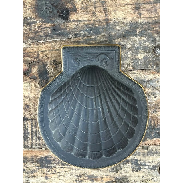 Black Vintage Italian Black Porcelain Shell Box For Sale - Image 8 of 12