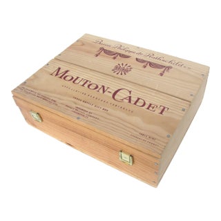 French Baron Rothschild Mouton Cadet Wine Presentation Box For Sale