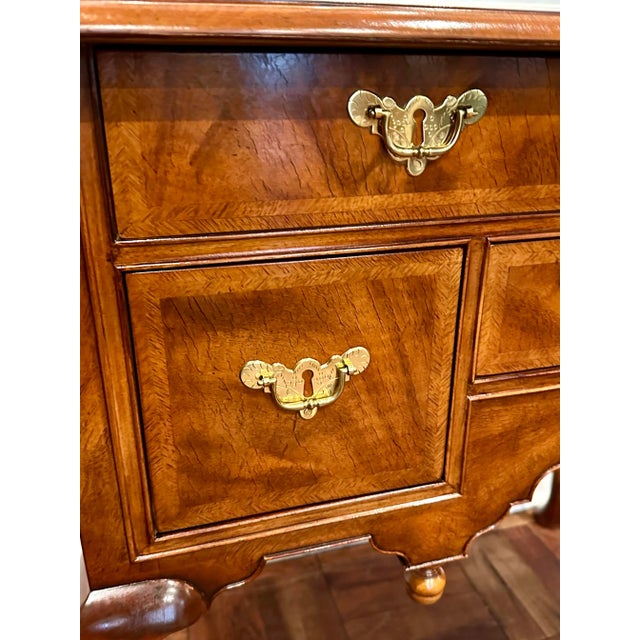 2010s Queen Anne Walnut Dressing Table, Exact Museum Copy by Baker for Colonial Williamsburg For Sale - Image 5 of 12
