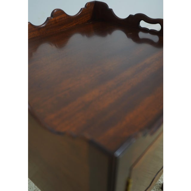 Brown Stickley Colonial Williamsburg Chippendale Mahogany Bedside Nightstand For Sale - Image 8 of 17