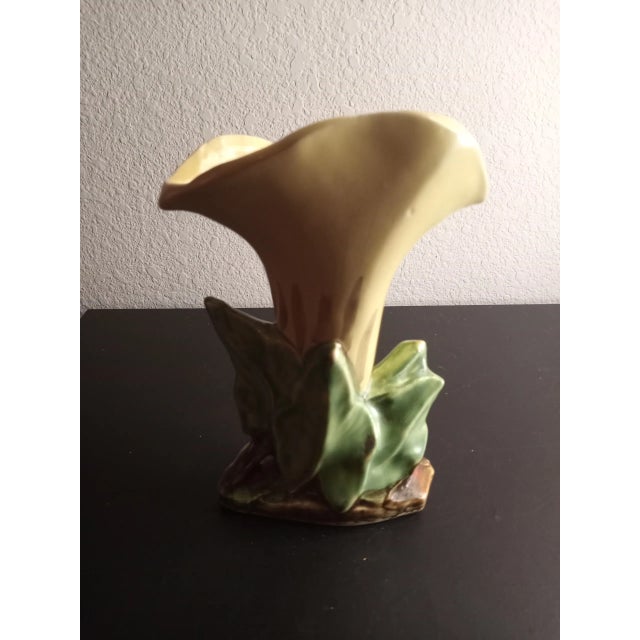 Vintage 1950s McCoy Calla Lilly Vase For Sale In Dallas - Image 6 of 8