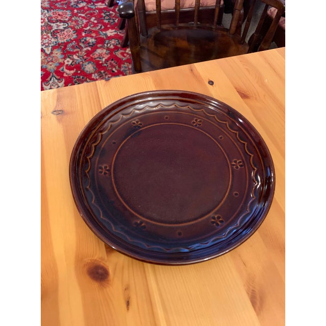 1950s Mid-Century Modern Mar - Crest Daisy Dot Onion Dinner Plate Brown Glaze - Set of 12 For Sale - Image 4 of 13