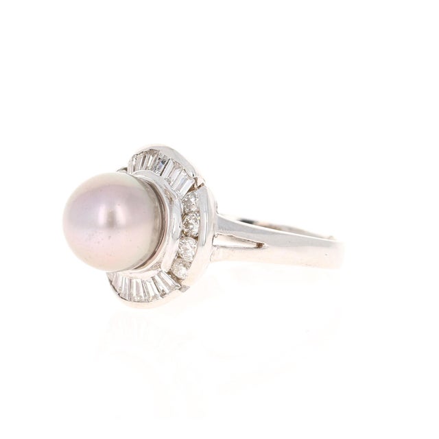 Tahitian Pearl Baguette Diamond 14 Karat White Gold Ring, Size 7 For Sale - Image 4 of 10