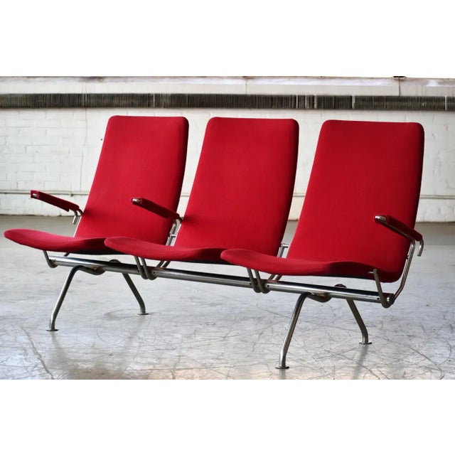 Danish Airport Sofa From Copenhagen Airport by Fritz Hansen 1991 For Sale - Image 11 of 11