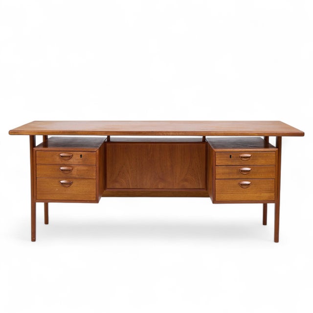 Kai Kristiansen for Feldballes Møbelfabrik FM60 Mid Century Danish Teak Desk This desk measures: 70.75 wide x 33 deep x...