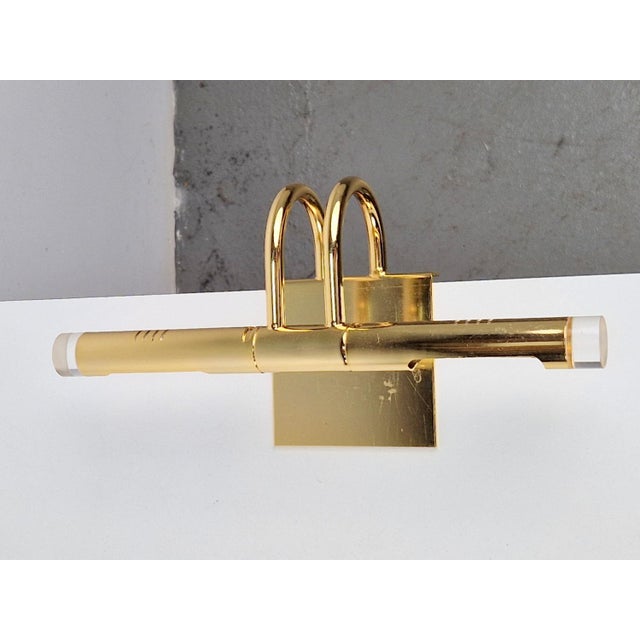 Regency Brass Acrylic Cabinet Lamp by Lumina, 1980s For Sale - Image 4 of 18