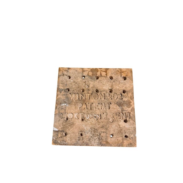 Minton Antique Minton & Co. Gothic Revival Encaustic Field & Border Tile Set , c.1840s–1870s For Sale - Image 4 of 11