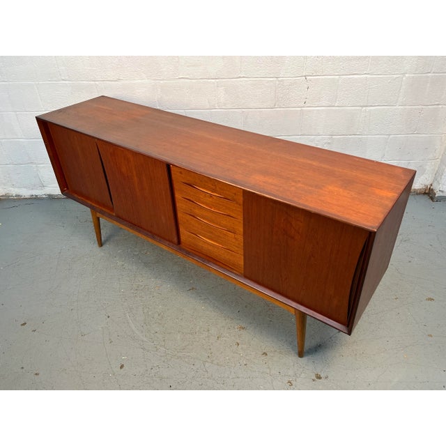 Mid-Century Modern Mid 20th Century Modern Danish Sideboard For Sale - Image 3 of 14