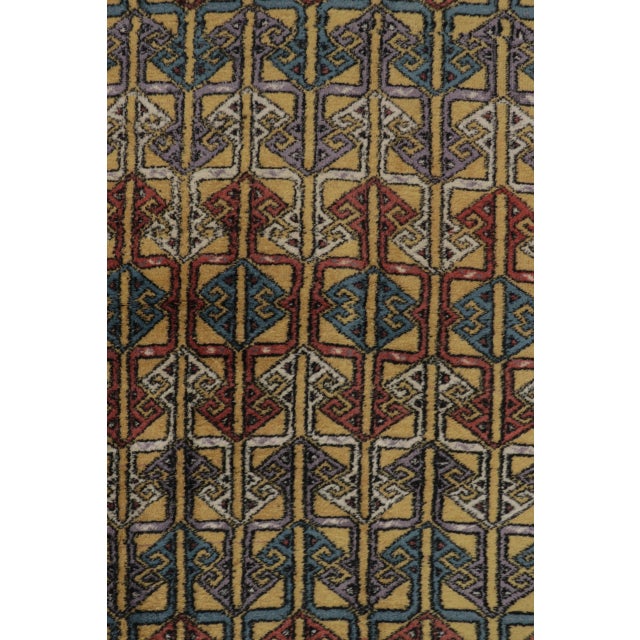 1960s Vintage Turkish Rug Pair With Colorful Repetitive Geometric Lattice - Rug & Kilim For Sale - Image 5 of 10