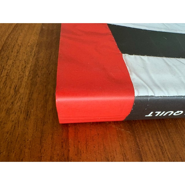 Multi-Signed Gee’s Bend Quilt Book (2006) — Mary Lee Bendolph, Loretta Bennett, Louisiana Bendolph — First Edition For Sale In San Francisco - Image 6 of 12