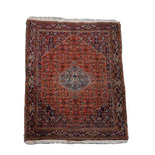 Brown Vintage Oriental Rug in Wool For Sale - Image 8 of 8