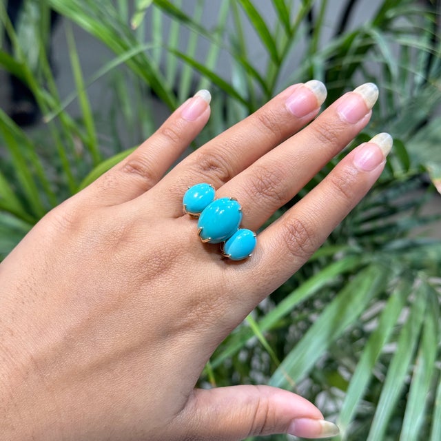 Victorian 18k Solid Gold Oval 15.78ct Turquoise Three Stone Victorian Ring Size 7 For Sale - Image 3 of 17