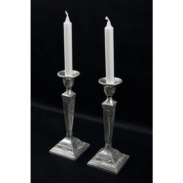 Early 20th Century Neo-Classical Adam Revival Silver-Plated Metal Candlesticks, Europe, Set of 2 For Sale - Image 4 of 13